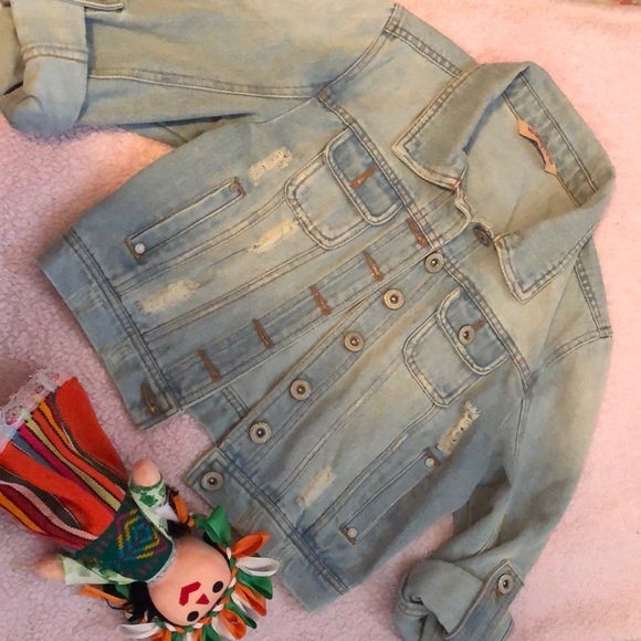 Jean Ripped Jacket - Picture 3 of 4